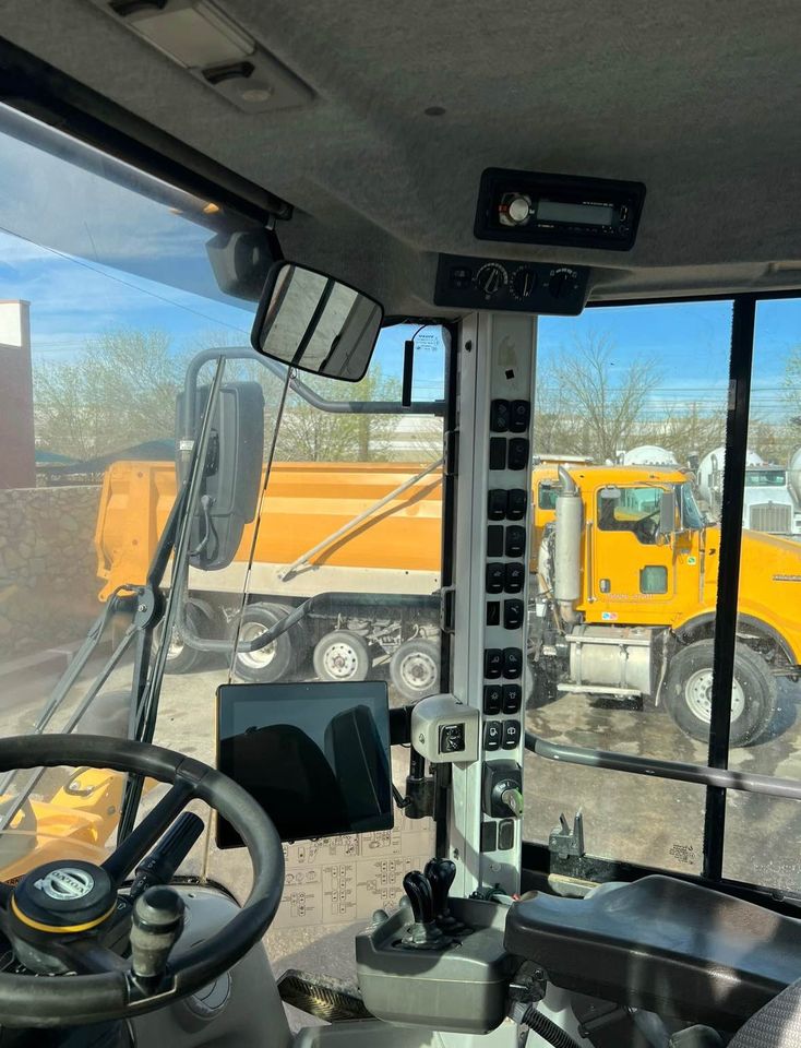 2017 Volvo l120h wheel loader - El Paso, TX photo 7