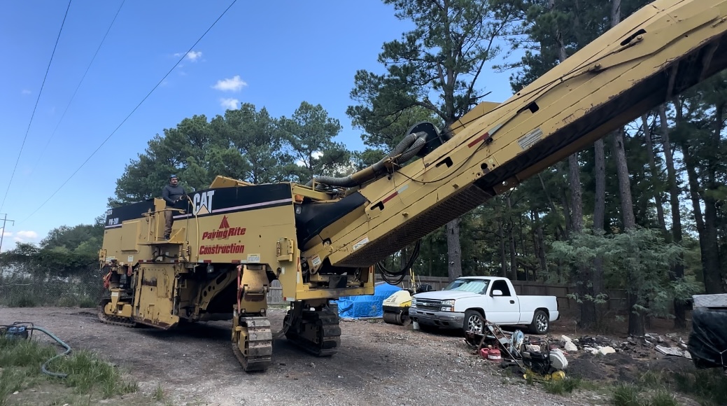 2007 Caterpillar PM-201 Milling Machine photo 2