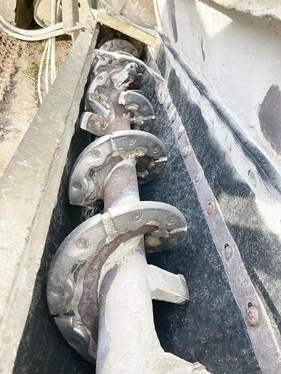 2000 Auto Car-Zimmerman Volumetric Mixer Truck photo 3