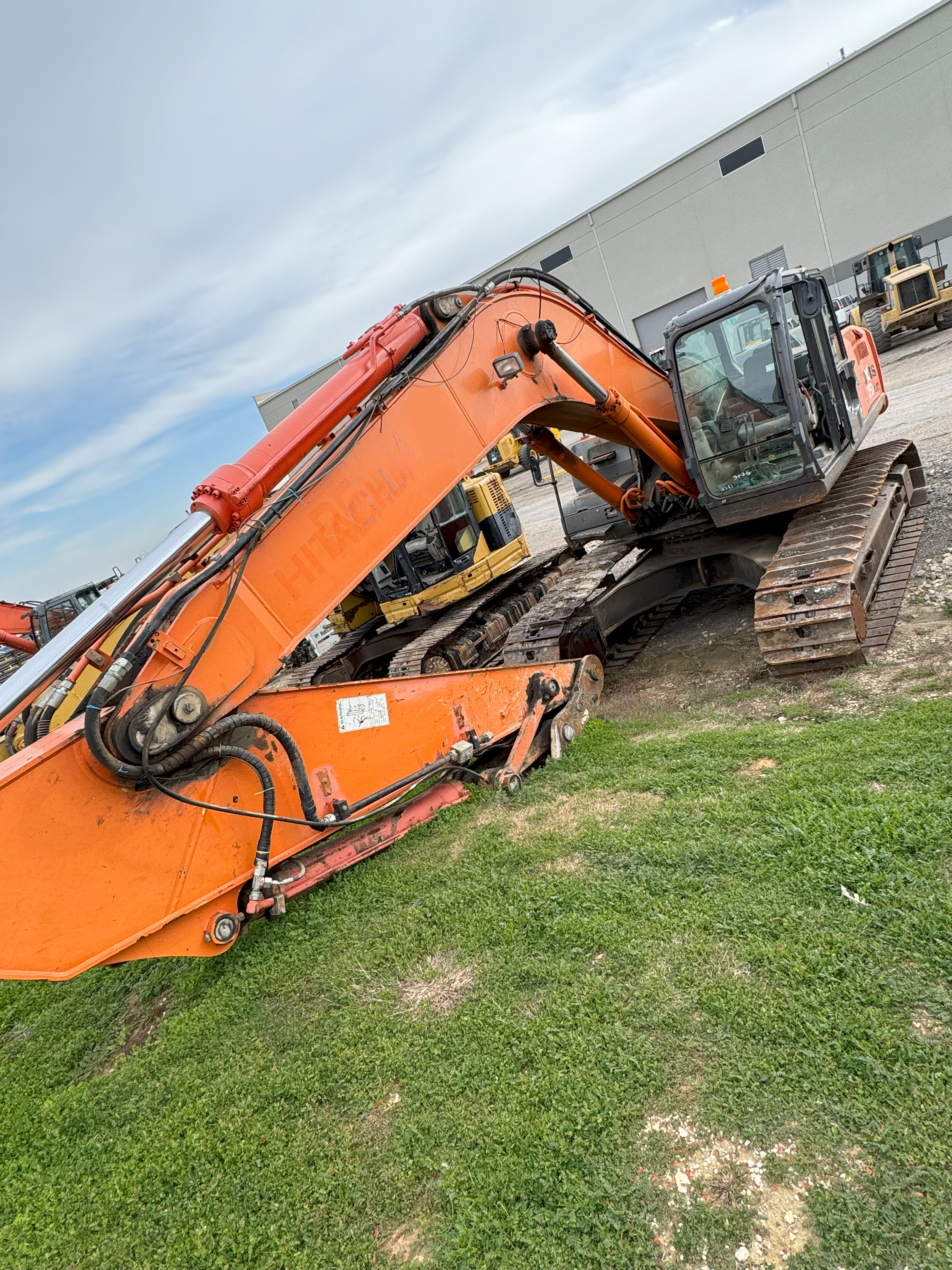 2010 Hitachi 350lc Excavator photo 3