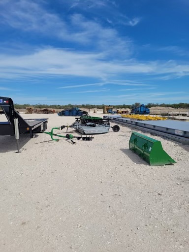 2023 John Deere Utility Tractor - DFW, TX photo 3