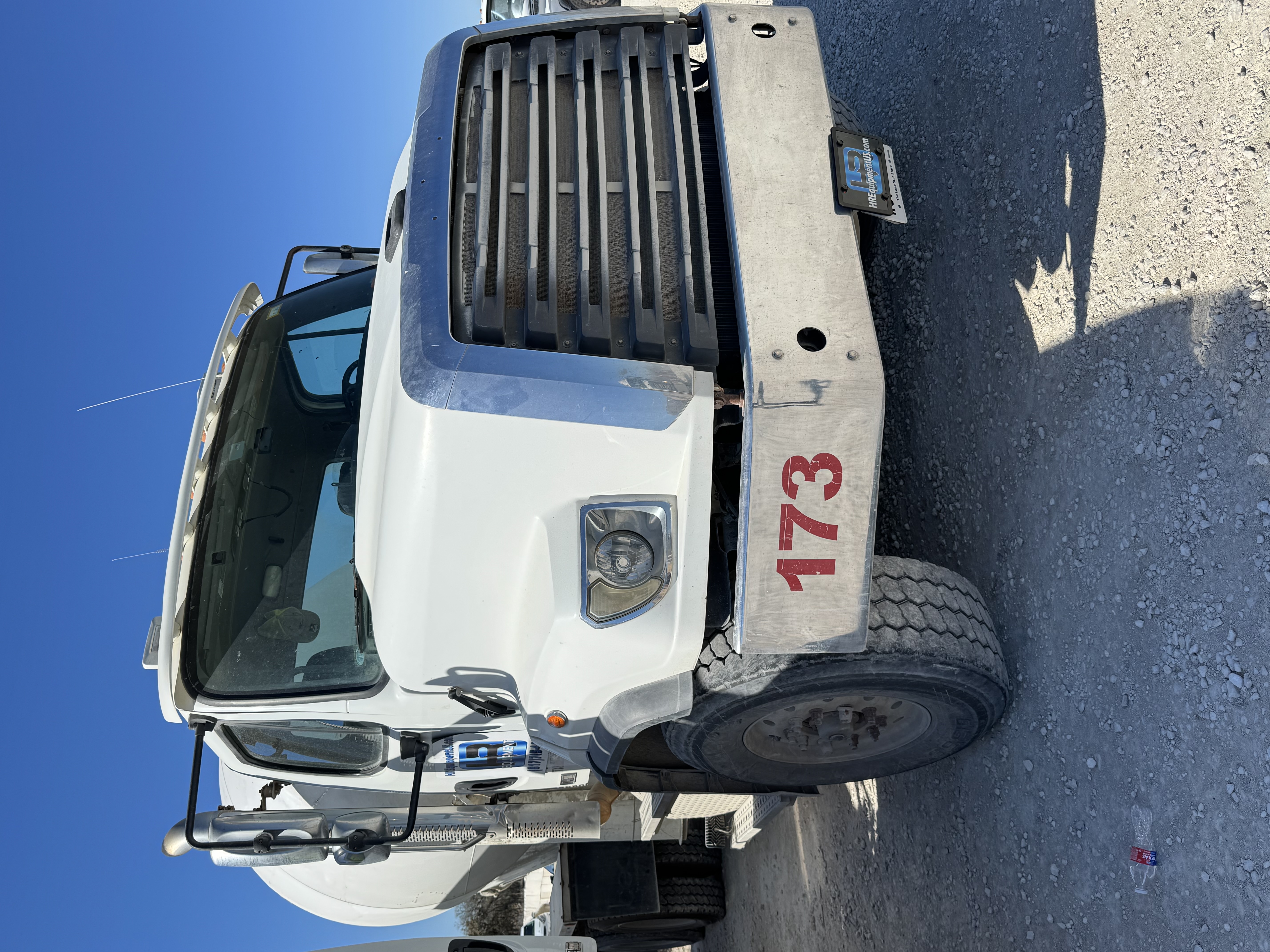 Unit 173 - 2017 Freightliner - Hours 14,794 - Miles 168,418 photo 3