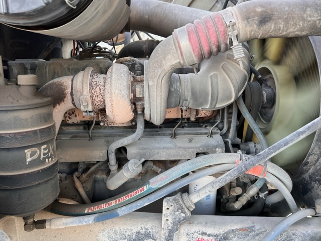2006 Mack CT713 Rear Discharge Mixer Truck - Dallas, TX photo 2